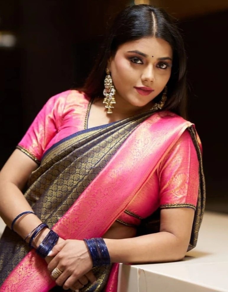 Komal Rani Swarnkar Biography: Age, Family, Career, Roopa, Instagram and Everything You Need to Know 8 1000387019